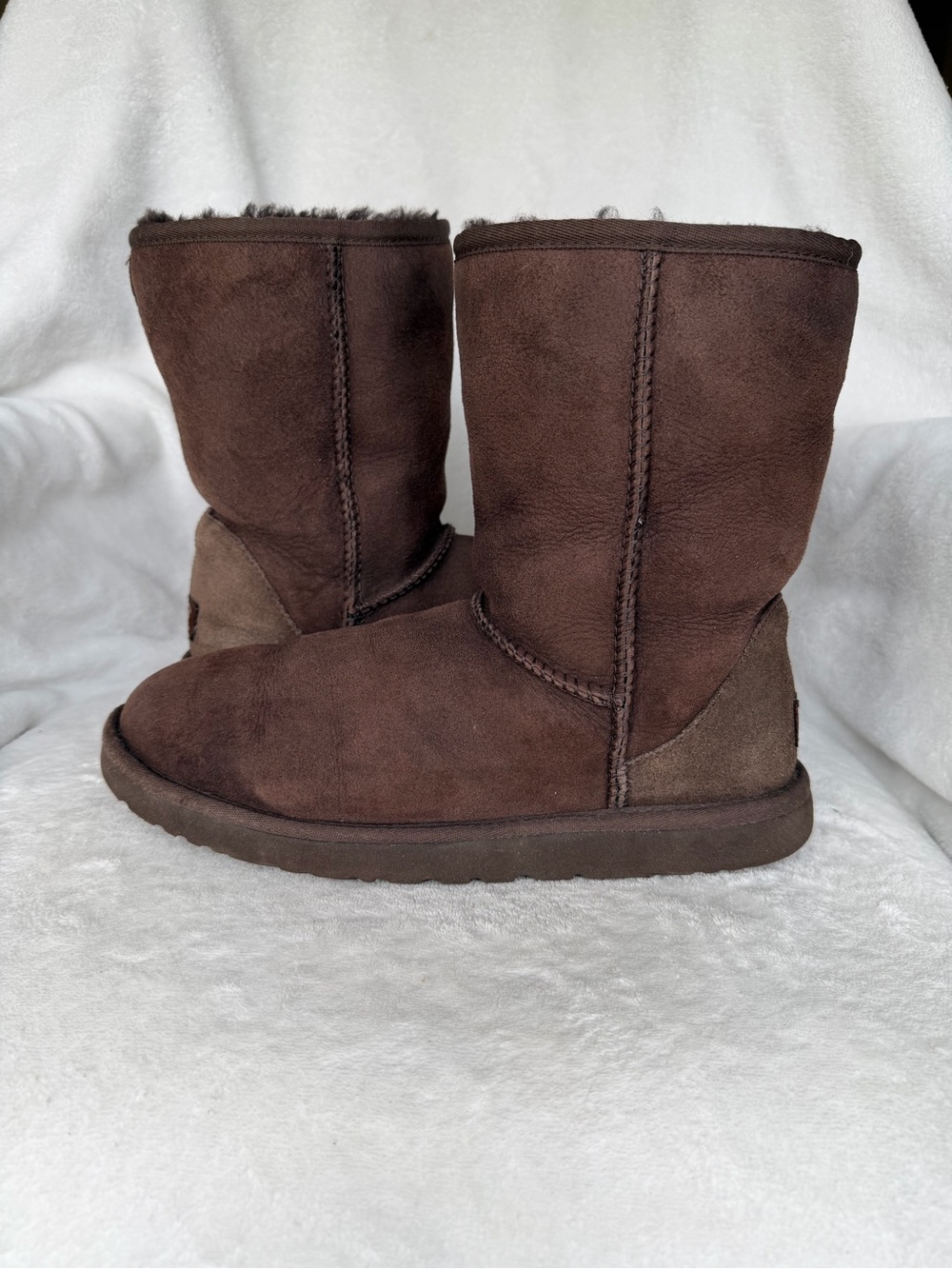 UGG Classic Short Women's Size 9M Shoes Brown Suede Fur Lined Comfort Boots